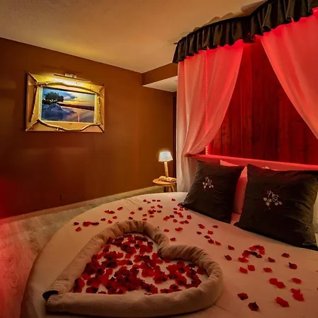 Hotel Le Belvedere Et Bien Etre Lauzerte