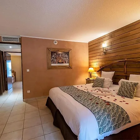 Hotel Le Belvedere Et Bien Etre Lauzerte