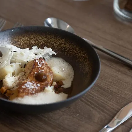 Le Belvedere Et Bien Etre Hotel