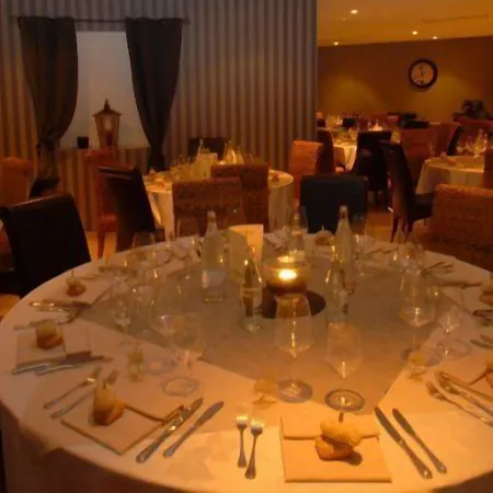 Hotel Le Belvedere Et Bien Etre Lauzerte