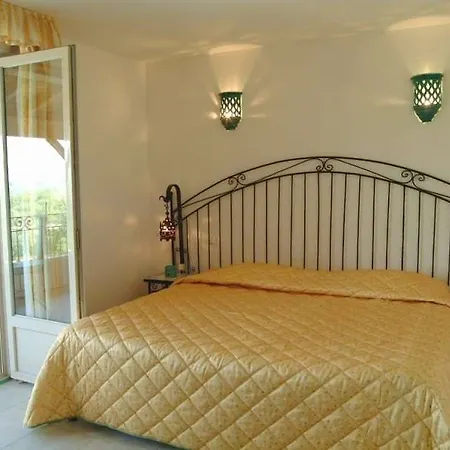 Le Belvedere Et Bien Etre 3* Lauzerte