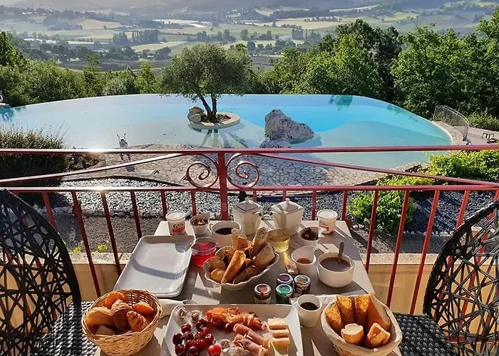 Hotel Le Belvédère Et Bien Lauzerte