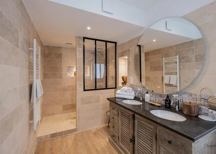 Le Belvédère Et Bien 3*