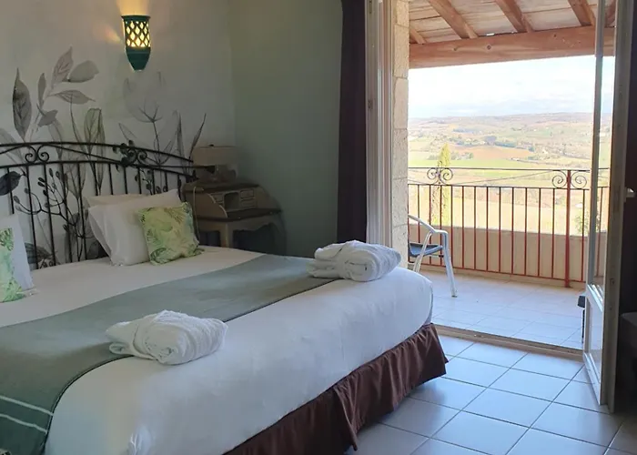 Le Belvédère Et Bien