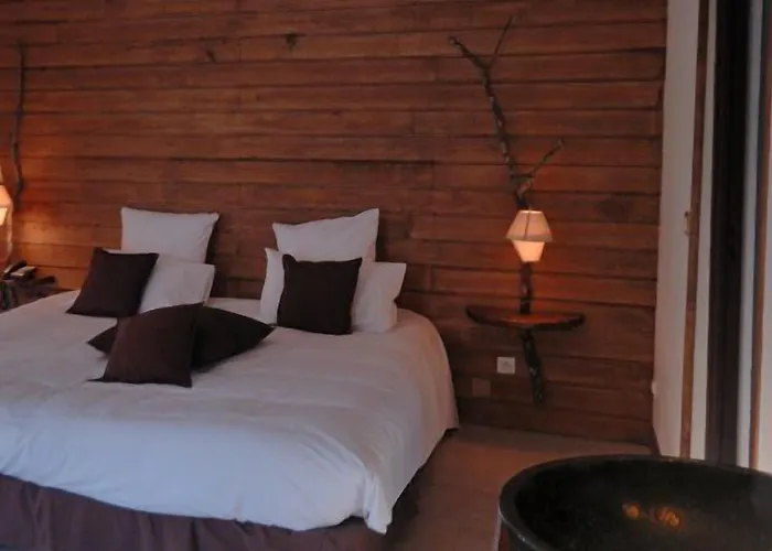 Le Belvédère Et Bien