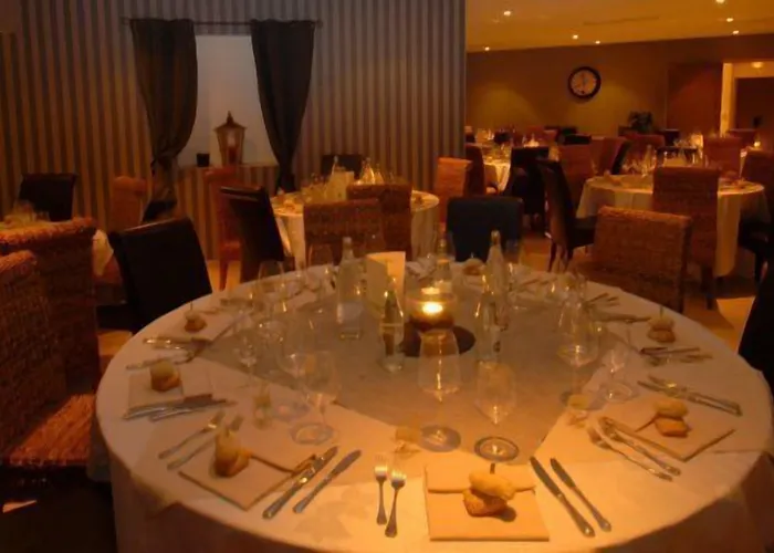 Hotel Le Belvédère Et Bien Lauzerte