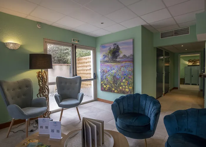 Le Belvédère Et Bien